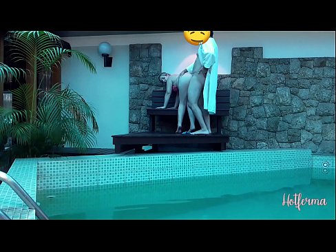 ❤️ Inaanyayahan ni Boss ang kasambahay sa pool, ngunit hindi napigilan ang init ❤️ Porno sa tl.super-vip.top ❌❤